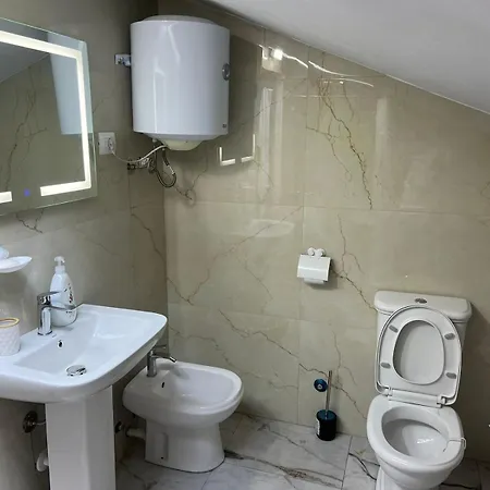 Kanaj Rooms And Apartments Vlore Exterior photo