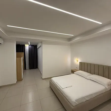 Kanaj Rooms And Apartments Vlore Exterior photo