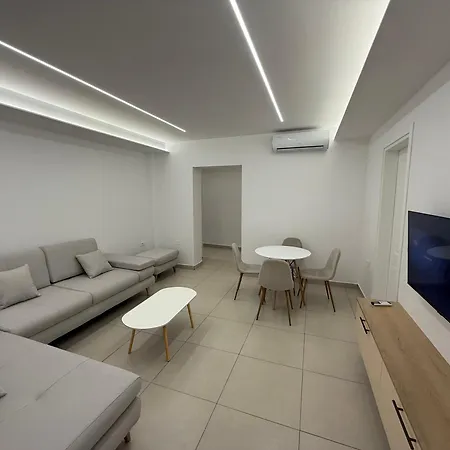 Kanaj Rooms And Apartments Vlore Exterior photo