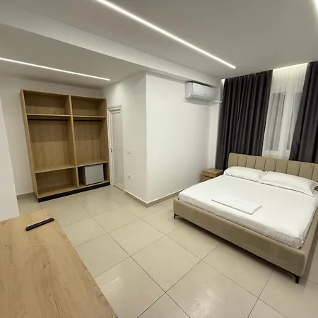 Kanaj Rooms And Apartments Vlore Exterior photo