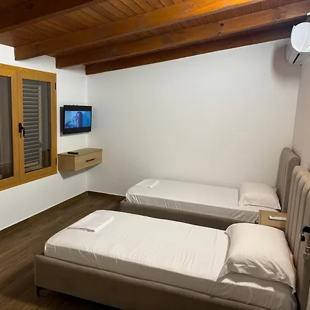 Kanaj Rooms And Apartments Vlore Exterior photo