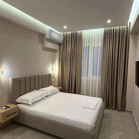 Kanaj Rooms And Apartments Vlore Room photo