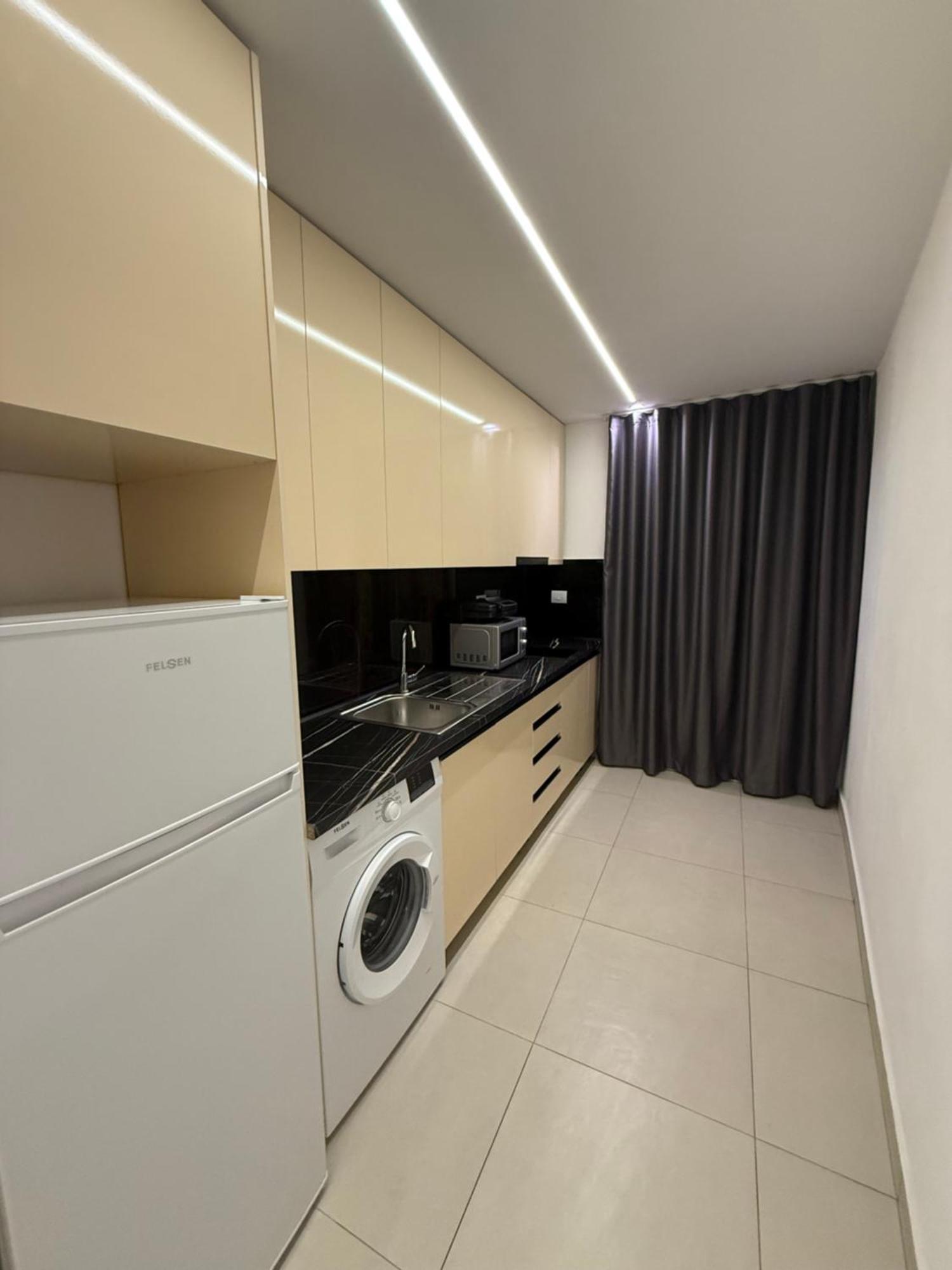 Kanaj And Apartamento